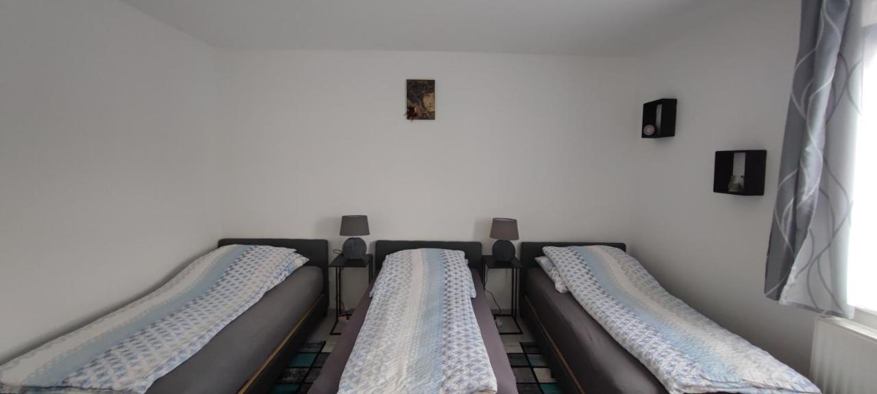 Blu Home/Ferienwohnung Ostrach エクステリア 写真